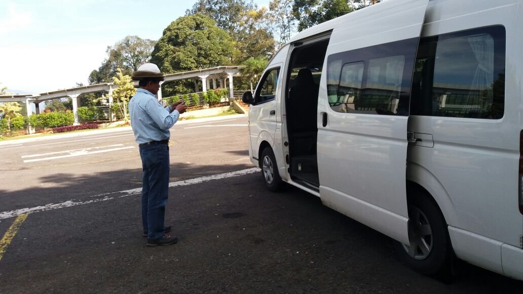 Sewa Hiace Jakarta Timur