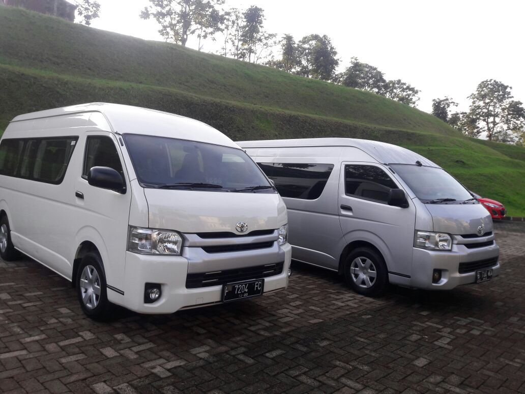 Sewa Hiace Murah Agra Car Rental 11 Agra Car Rental
