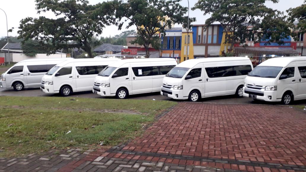 Sewa Mobil Hiace Jakarta Agra Car Rental